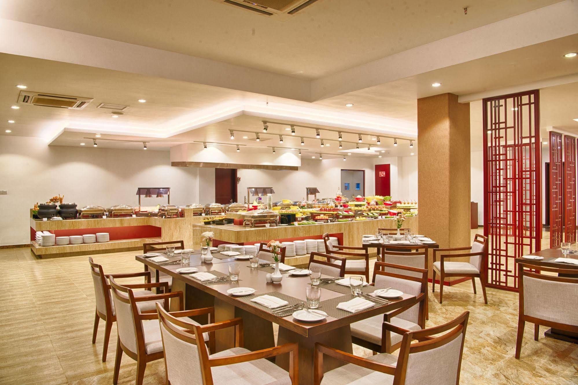 וואדואה Jie Jie Beach Hotel מראה חיצוני תמונה